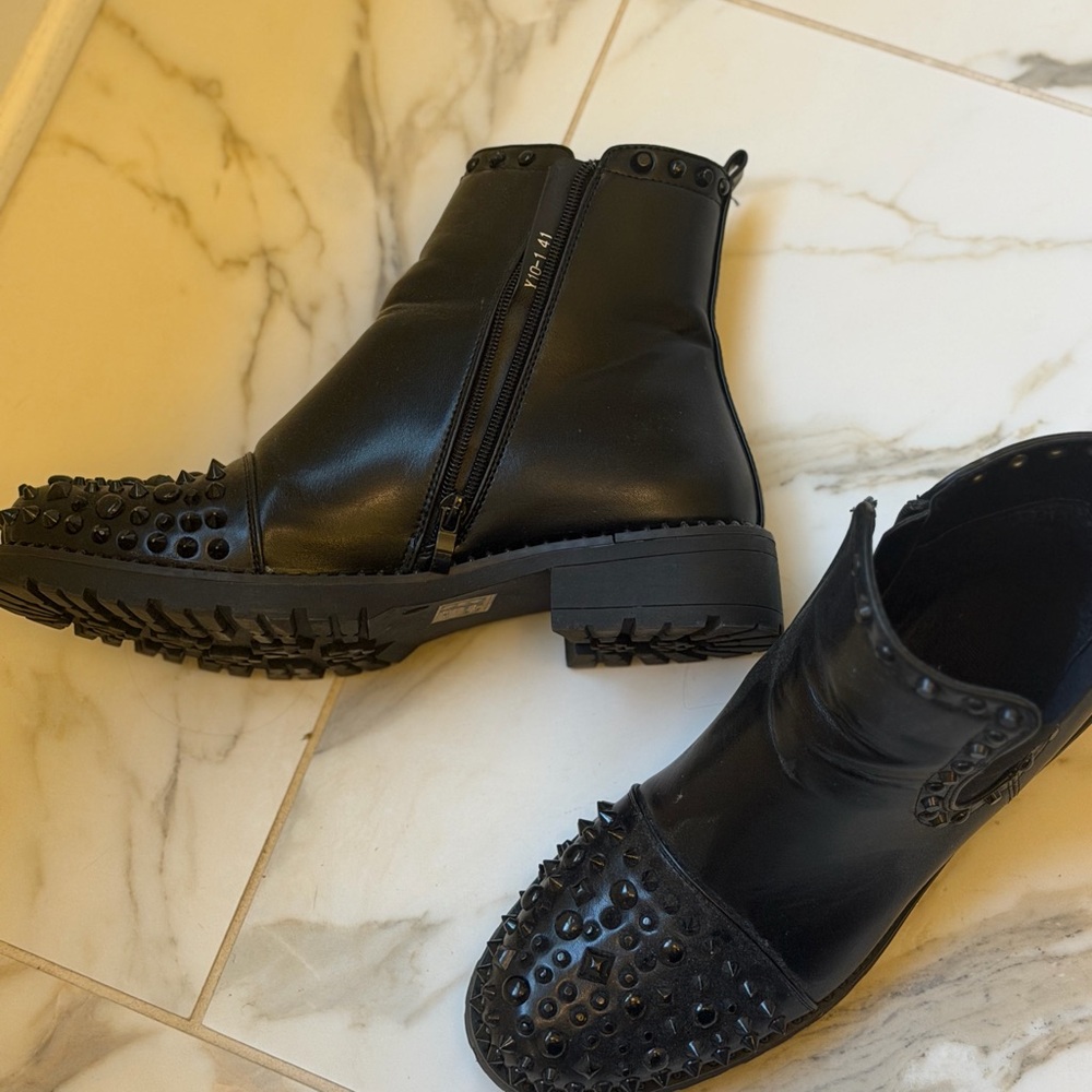 Black Booties - size 10